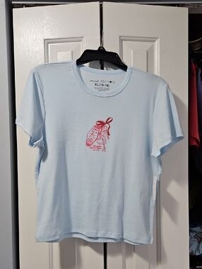 NWT Graphic Tee